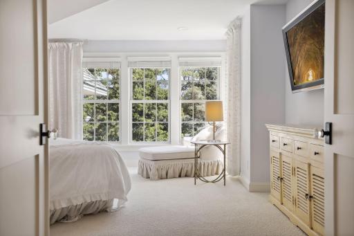 4901 Sunnyside Road, Edina, MN 55424
