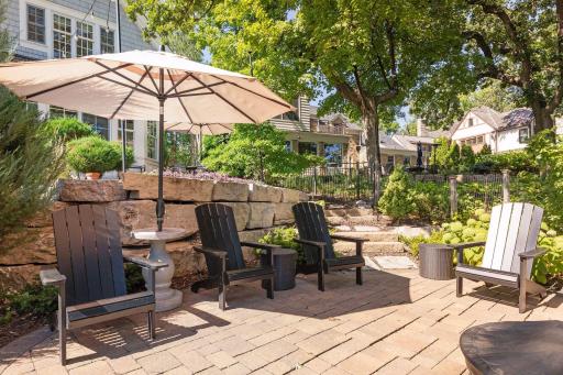 4901 Sunnyside Road, Edina, MN 55424