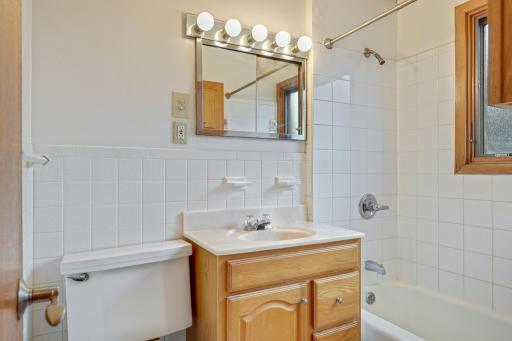 99 E 54th Street, Minneapolis, MN 55419