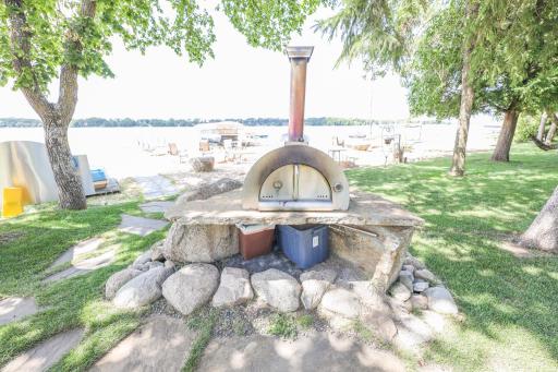 250 Three Havens Drive NE, Alexandria, MN 56308
