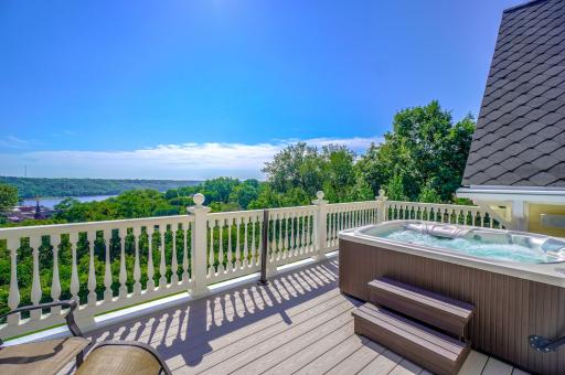 116 Harriet Street N, Stillwater, MN 55082