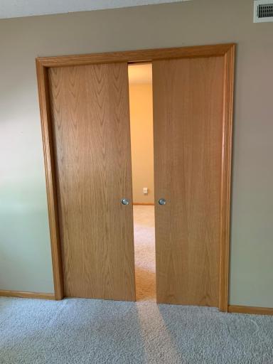 307 Roseland Avenue, 4, Prinsburg, MN 56281
