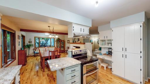 Photo for 828 33rd Street NW, Rochester, MN 55901 - Listing #6245458 828 33rd Street NW, Rochester, MN 55901