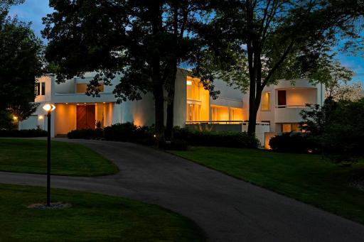 18 Merilane Avenue, Edina, MN 55436