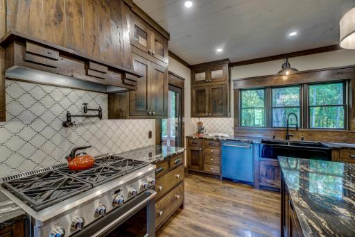 W7753 810th Avenue, River Falls, WI 54022