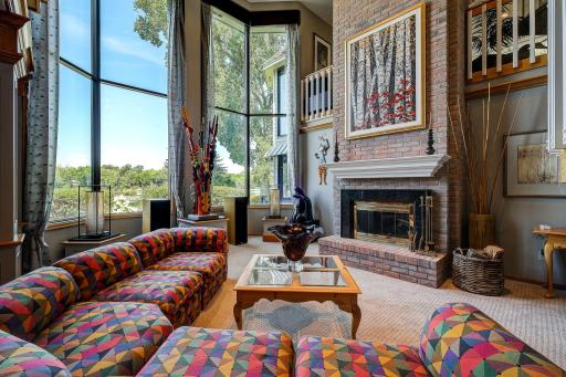 9981 Oak Shore Drive, Lakeville, MN 55044