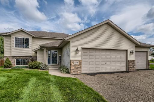 1040 Marigold Drive, Cambridge, MN 55008