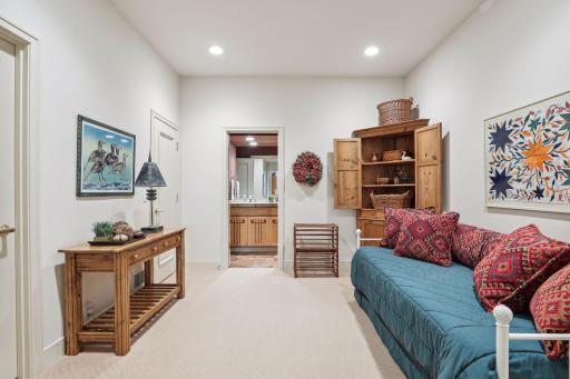 4755 McDonald Drive N, Stillwater, MN 55082