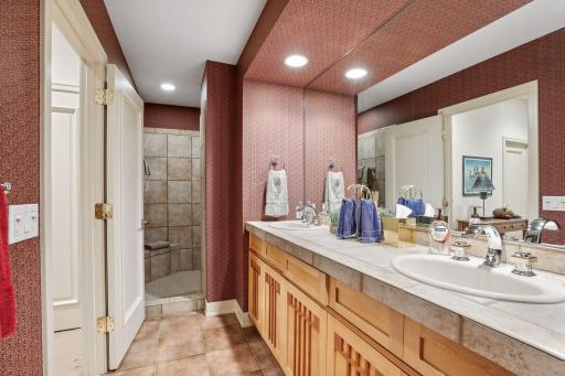 4755 McDonald Drive N, Stillwater, MN 55082
