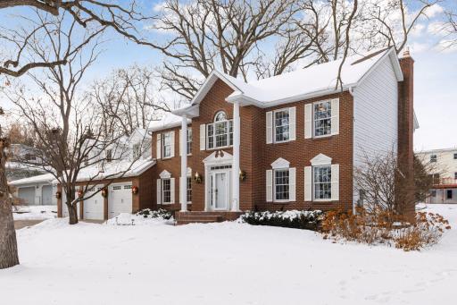 2227 Fulham Street, Roseville, MN 55113