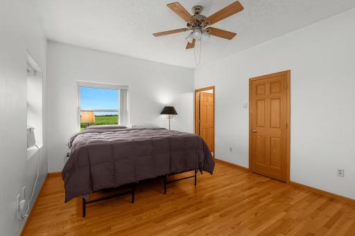 20691 County 13, Houston, MN 55943
