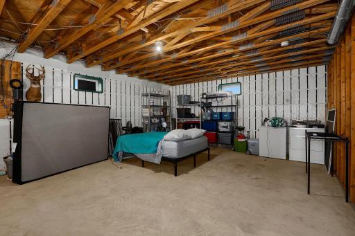 20691 County 13, Houston, MN 55943
