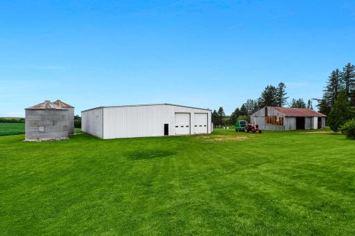 20691 County 13, Houston, MN 55943