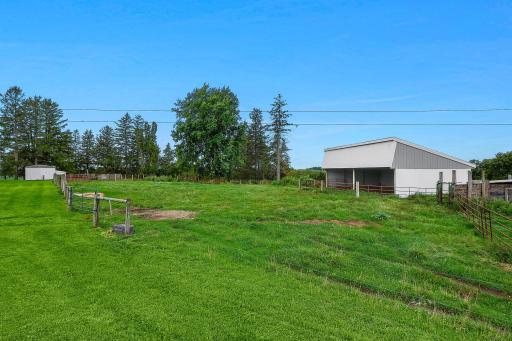 20691 County 13, Houston, MN 55943