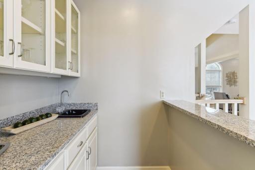 2875 Deer Run Trail, Orono, MN 55356