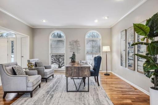 2875 Deer Run Trail, Orono, MN 55356