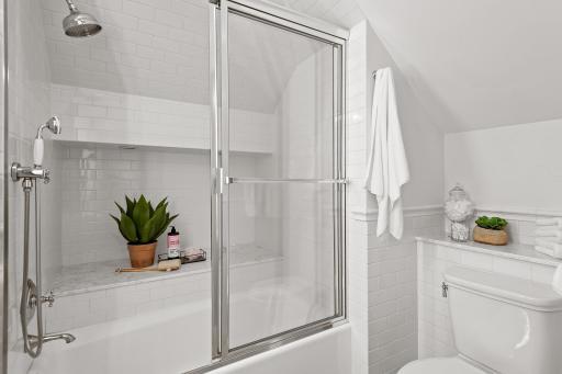 You will love this full bathroom on the 3rd level, beautiful tile surround, and a spa-like soaking tub perfect for enjoying a bubble bath!