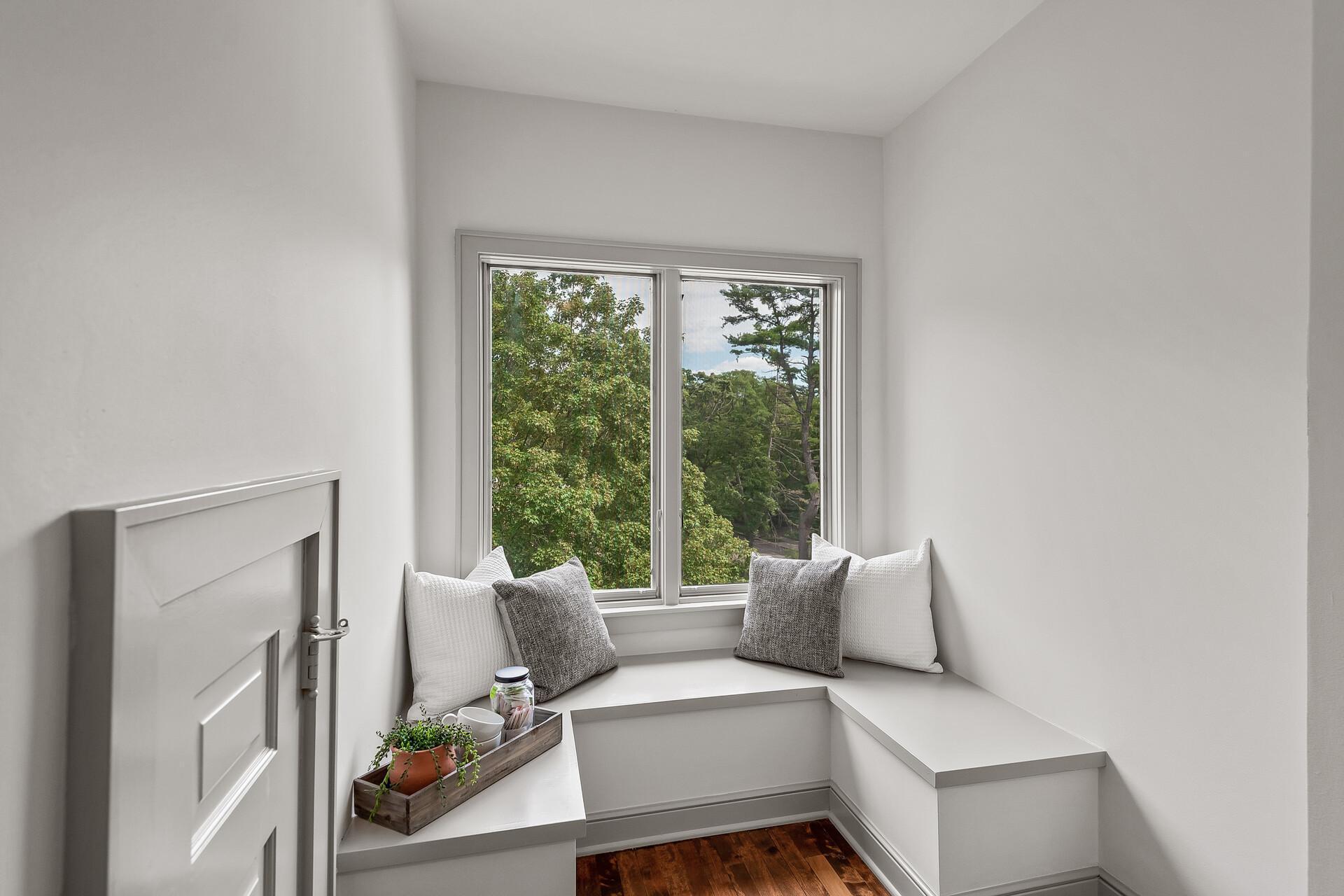 Great place to enjoy a book and the view!