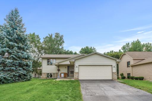 644 107th Lane NW, Coon Rapids, MN 55448