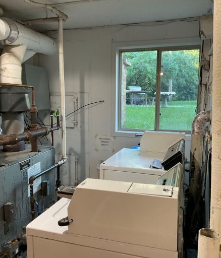 Garden level laundry