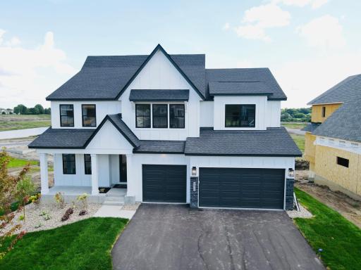 16905 47th Avenue N, Plymouth, MN 55446
