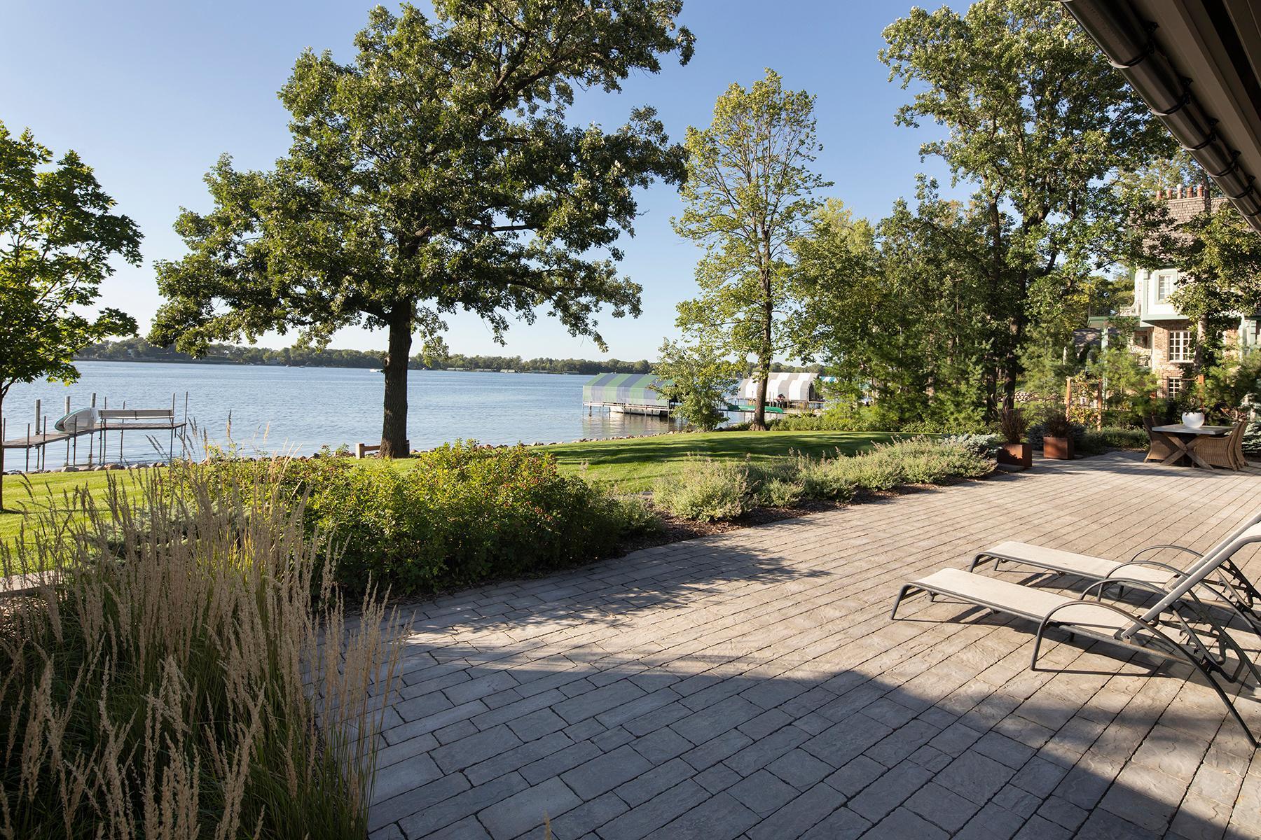 Beautiful lakeside paver patio