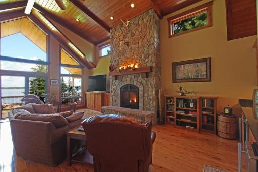 2862 Vermilion Drive, Cook, MN 55723