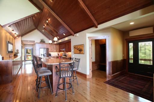 2862 Vermilion Drive, Cook, MN 55723