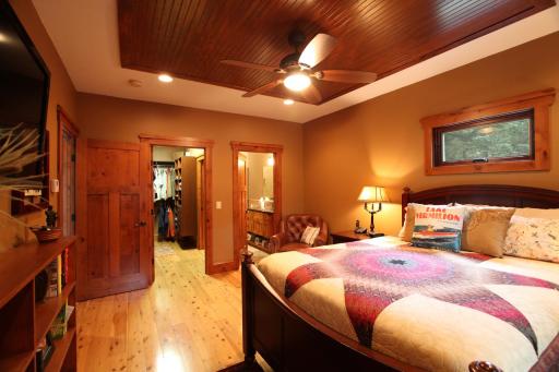 2862 Vermilion Drive, Cook, MN 55723