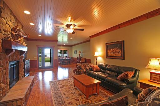 2862 Vermilion Drive, Cook, MN 55723