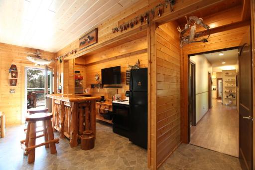 9028 Raps Road, Cook, MN 55723