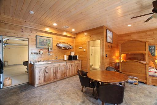 9028 Raps Road, Cook, MN 55723