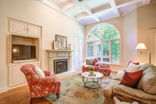 267 Lake Street W, Wayzata, MN 55391