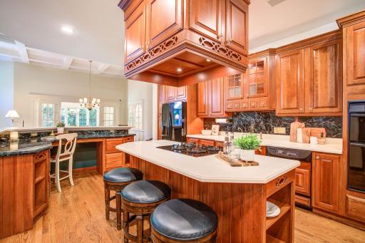 267 Lake Street W, Wayzata, MN 55391