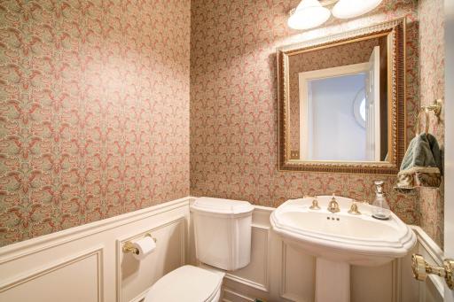 267 Lake Street W, Wayzata, MN 55391