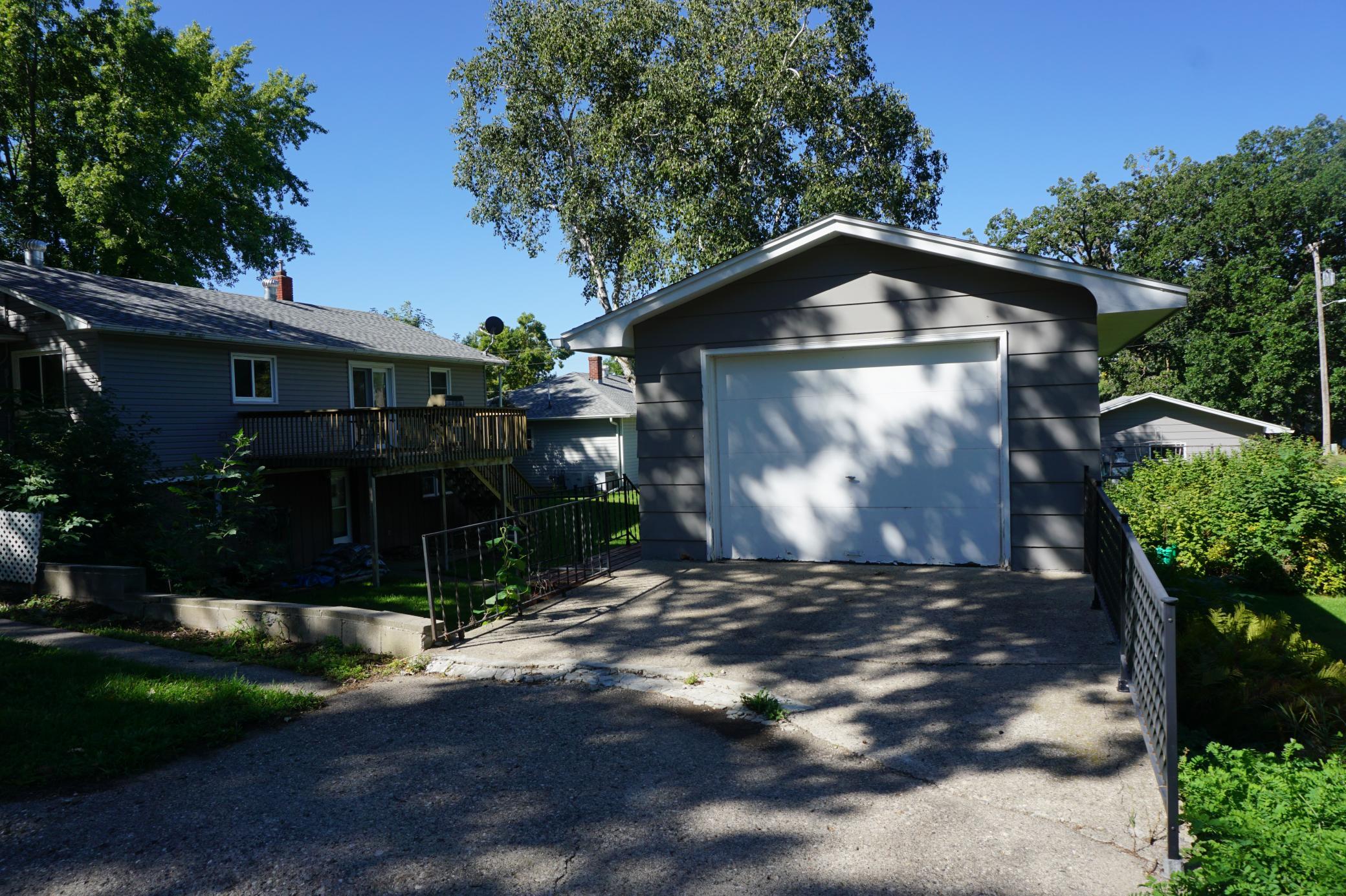 Detached Single Garage