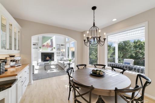 10677 Sonoma Ridge, Eden Prairie, MN 55347