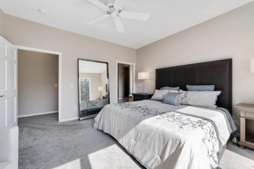 10677 Sonoma Ridge, Eden Prairie, MN 55347