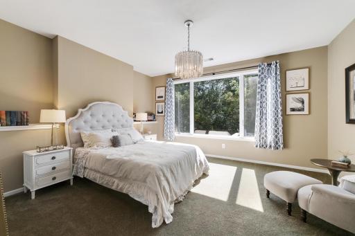 10677 Sonoma Ridge, Eden Prairie, MN 55347