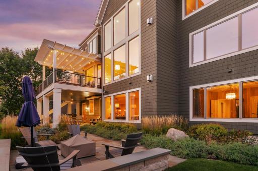 10677 Sonoma Ridge, Eden Prairie, MN 55347