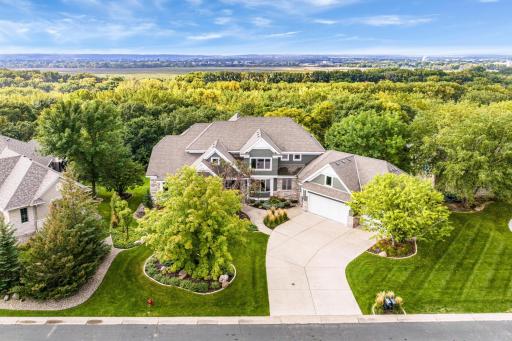 10677 Sonoma Ridge, Eden Prairie, MN 55347