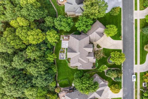 10677 Sonoma Ridge, Eden Prairie, MN 55347