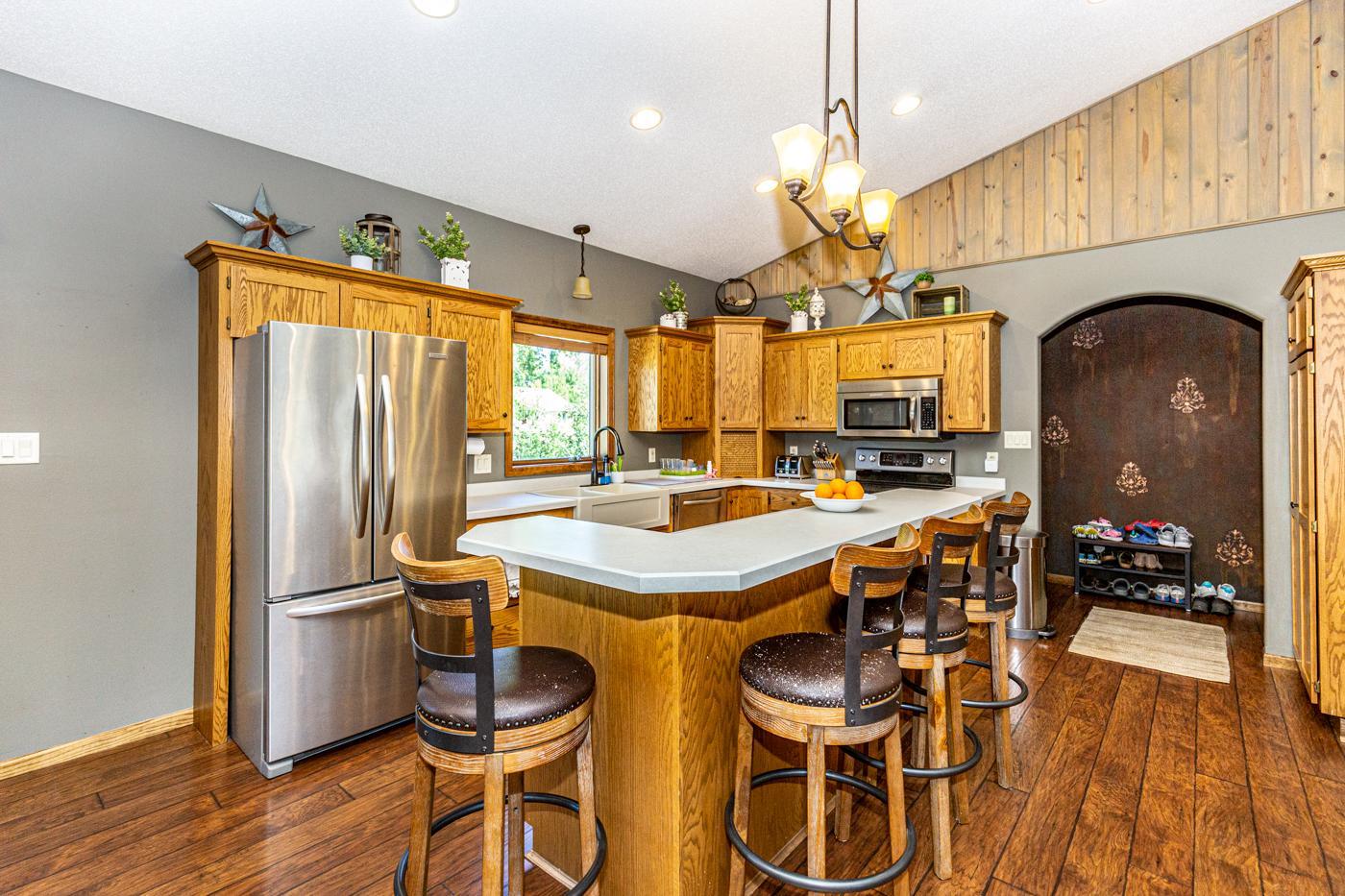 Kitchen 2.jpg
