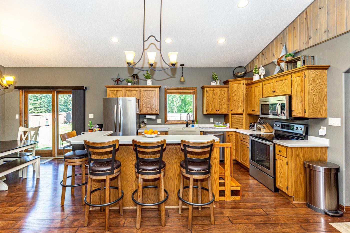 Kitchen 1.jpg