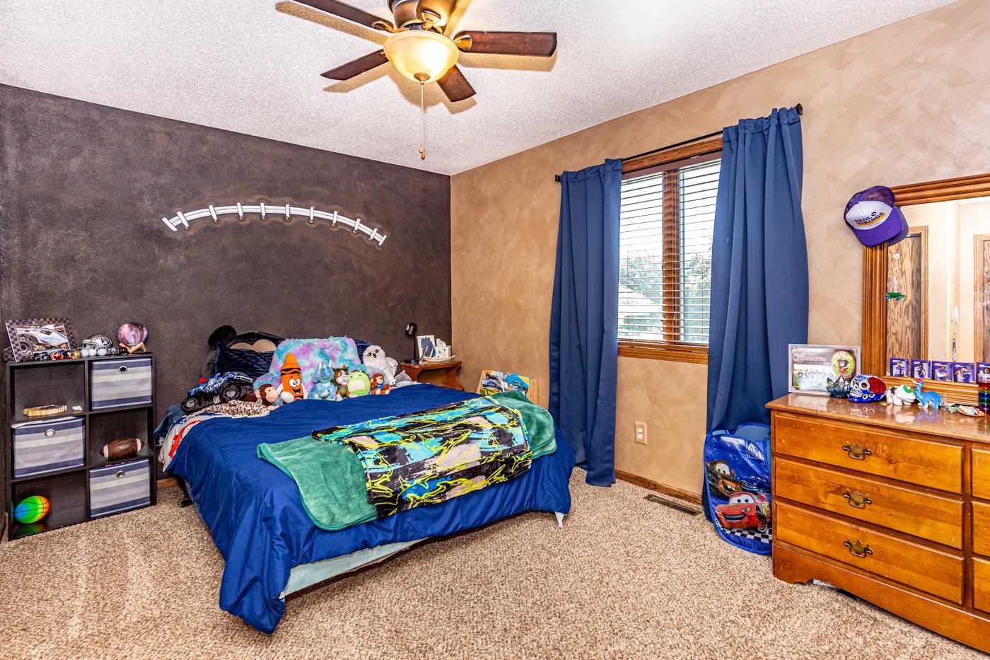 Bedroom 2a.jpg
