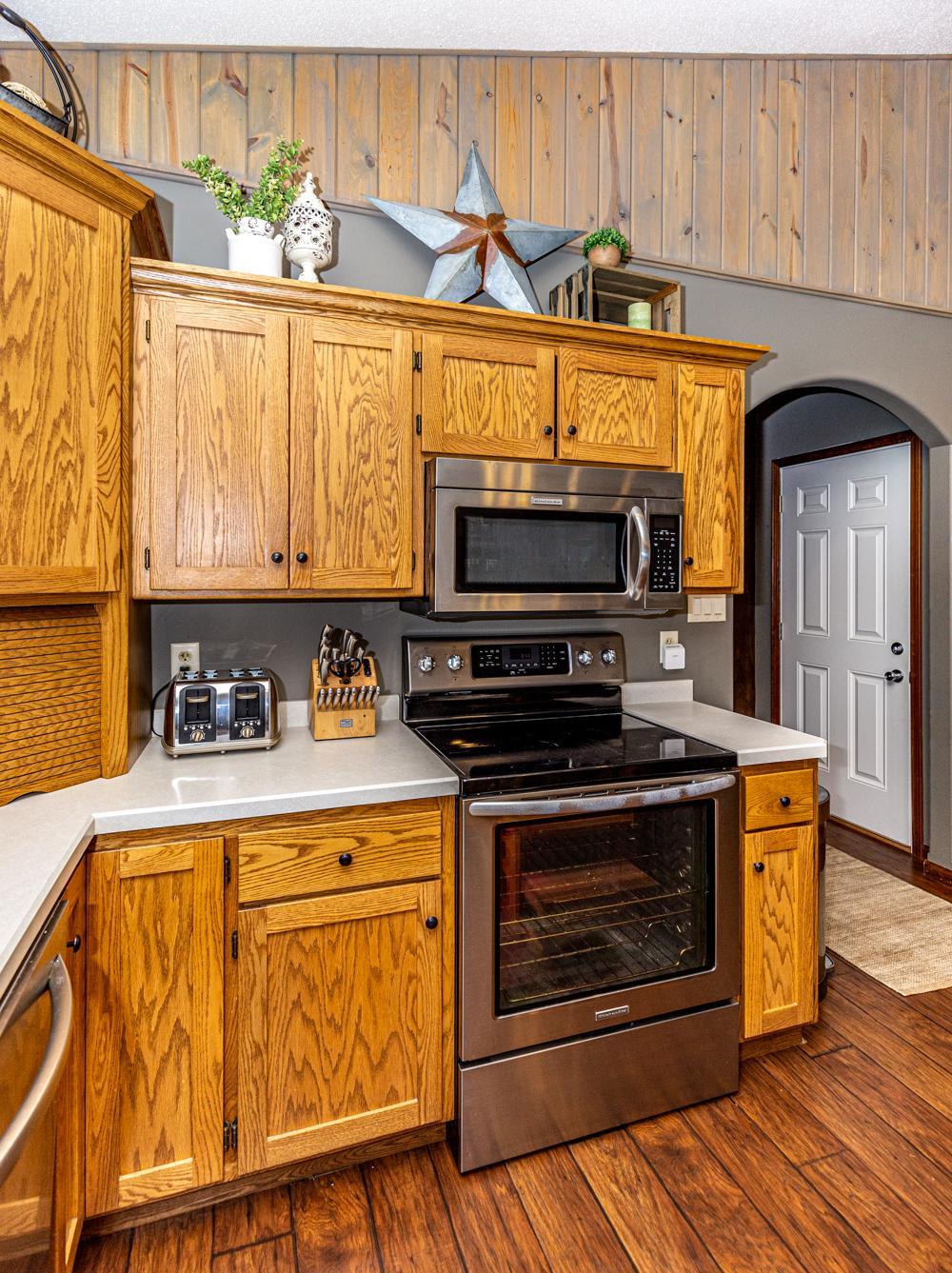 Kitchen 5.jpg