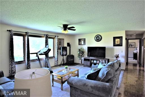 270 4th Avenue, Roosevelt, MN 56673