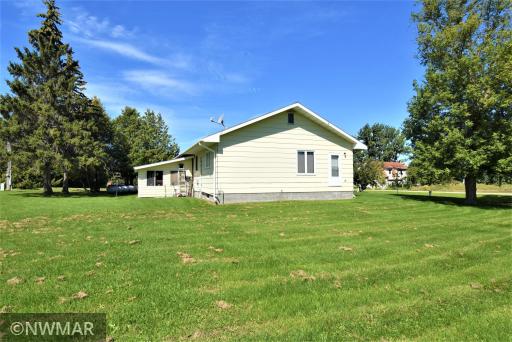 270 4th Avenue, Roosevelt, MN 56673