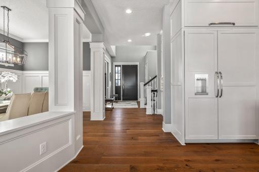 716 Woodland Hill Court, Medina, MN 55340