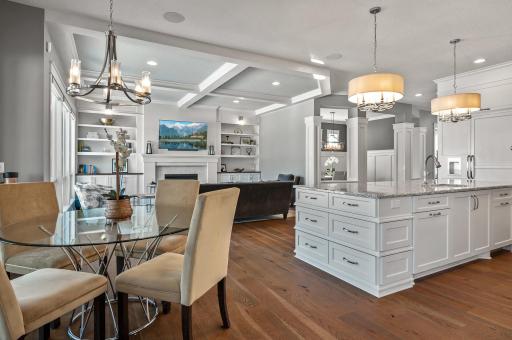 716 Woodland Hill Court, Medina, MN 55340